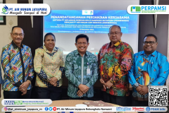 Penandantanganan Perjanjian Kerja Sama tentang Pendampingan dan Peningkatan Kapasitas Komisaris dengan PTAM Giri Menang (Perseroda)