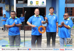 Direktur Utama Dr. H. Entis Sutisna, SE, MM, CGRM mencanangkan HUT ke-32 PT. Air Minum Jayapura