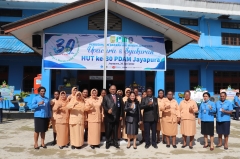 Foto Bersama Direksi dan Dharma Wanita PDAM Jayapura