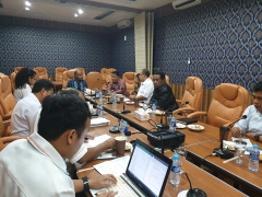 Bpk. DIRUT PDAM Jayapura sedang Rapat Koordinasi Persiapan PON XX / 2020